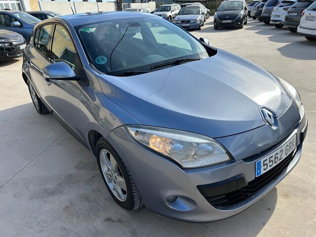 RENAULT MEGANE DYNAMIQUE 2.0 AUTO SPANISH LHD IN SPAIN 76000 MILES SUPERB 2008